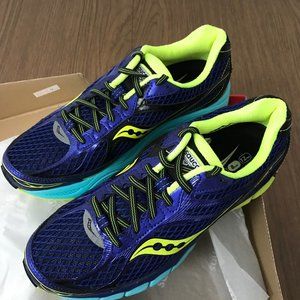 Women's Size 10 Saucony NEW